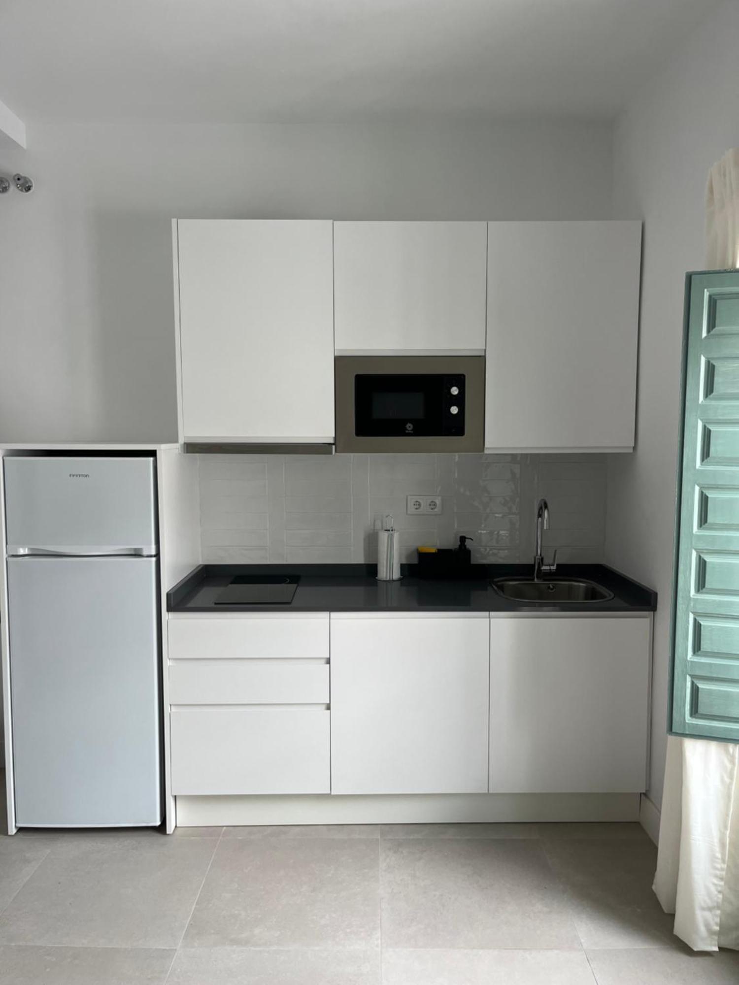 The Sunnydise Apartments مالقة المظهر الخارجي الصورة