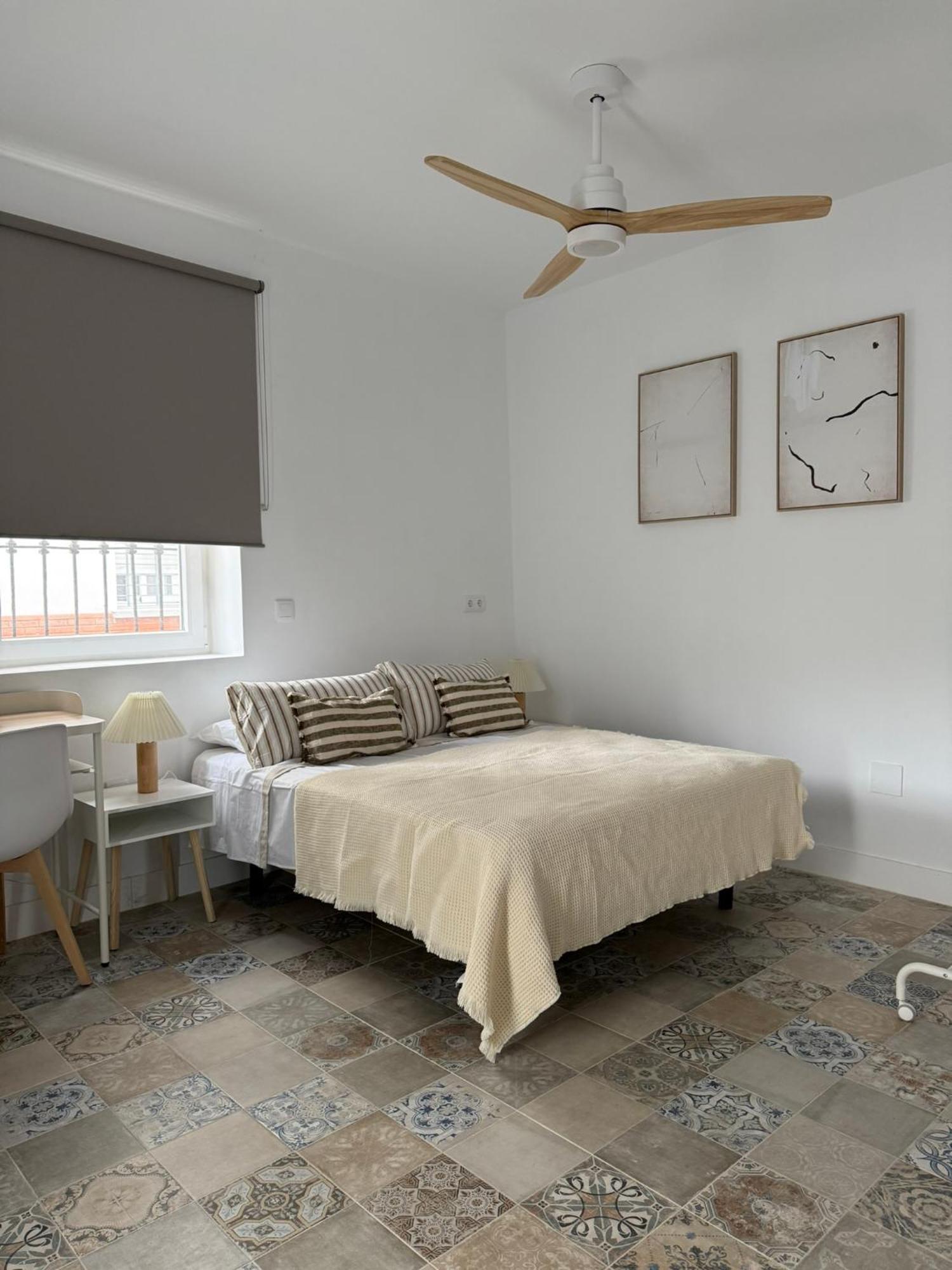 The Sunnydise Apartments مالقة المظهر الخارجي الصورة
