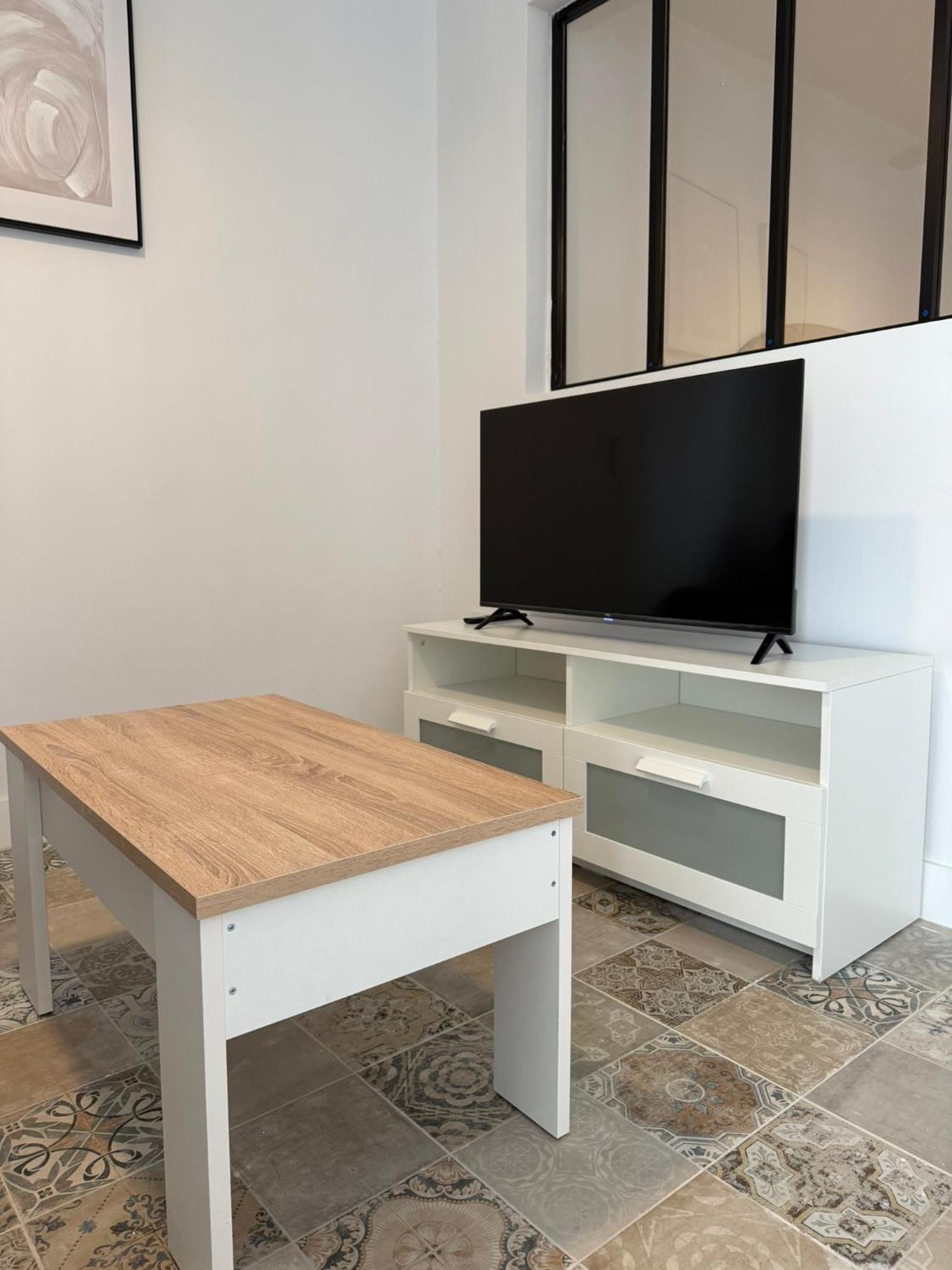 The Sunnydise Apartments مالقة المظهر الخارجي الصورة